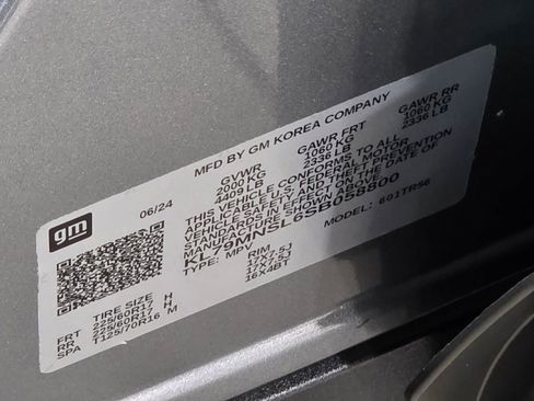Used 2025 Chevrolet TrailBlazer LS w/ LS Convenience Package AWD/4WD image 35