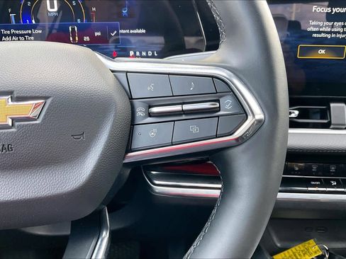 Used 2025 Chevrolet Equinox LT image 21