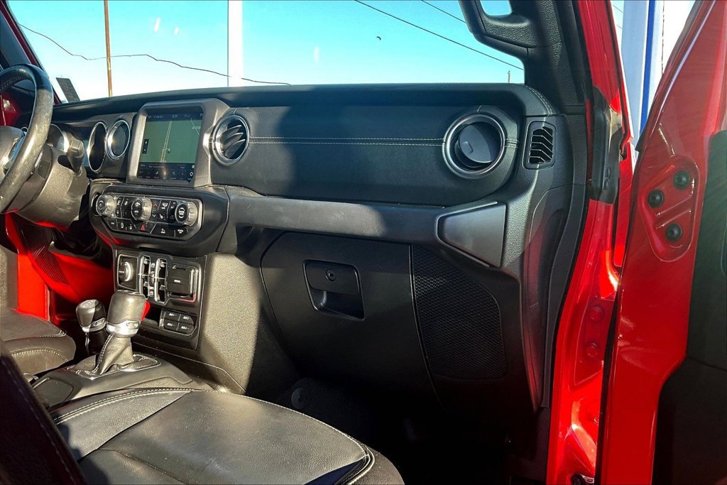 Used 2023 Jeep Gladiator Overland w/ Popular Equipment Package AWD/4WD image 16