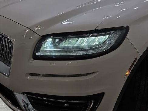 Used 2019 Lincoln Nautilus Reserve w/ Driver Assistance Package image 31