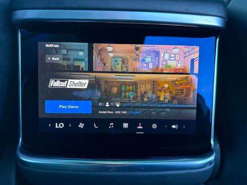 Used 2023 Tesla Model X image 27