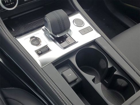 New 2026 Jaguar F-PACE R-Dynamic S image 24