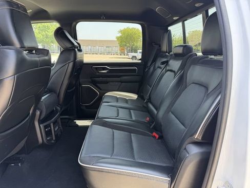 Used 2025 RAM 1500 Laramie AWD/4WD image 26
