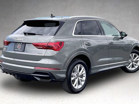 Used 2022 Audi Q3 2.0T Premium Plus w/ Premium Plus Package AWD/4WD image 29