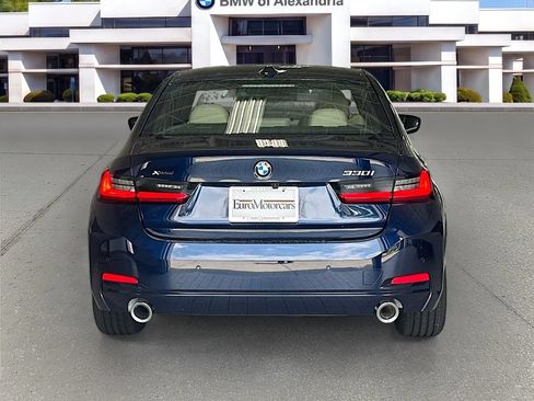 New 2026 BMW 330i xDrive Sedan w/ Premium Package AWD/4WD image 5