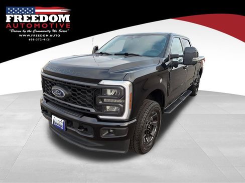 Used 2024 Ford F250 Lariat w/ Sport Appearance Package AWD/4WD image 1