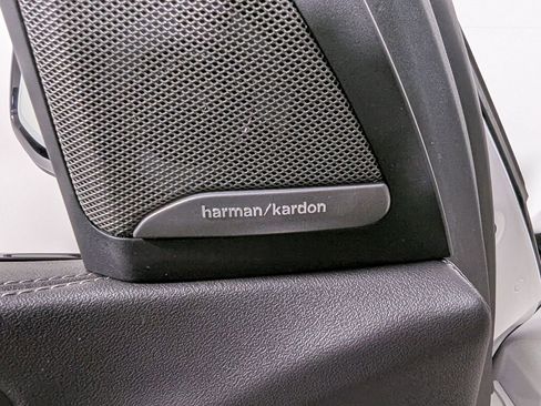 Certified 2024 BMW X5 xDrive40i w/ M Sport Package image 18