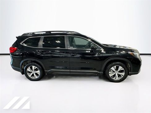Used 2020 Subaru Ascent Premium w/ Convenience Package image 4
