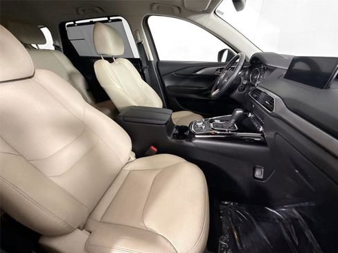 Certified 2022 MAZDA CX-9 Touring w/ Touring Premium Package image 47