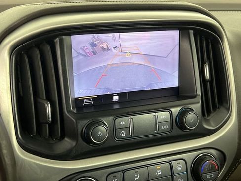 Used 2019 GMC Canyon SLT w/ Driver Alert Package image 21