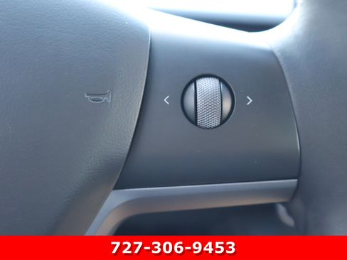 Used 2023 Tesla Model 3 Standard Range image 21