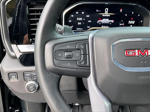 Used 2025 GMC Sierra 1500 SLT w/ SLT Premium Plus Package AWD/4WD image 24