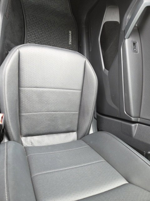 Used 2019 Volkswagen Tiguan SE w/ Panoramic Sunroof Package AWD/4WD image 21