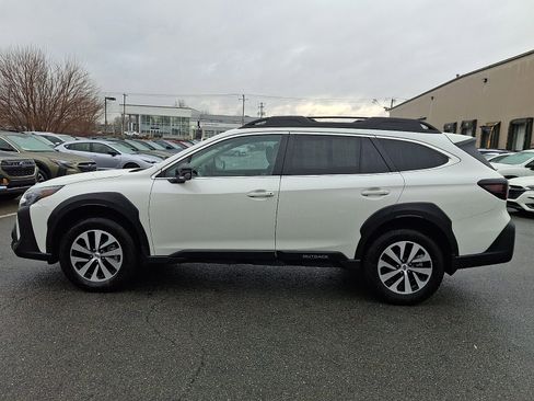 Certified 2025 Subaru Outback Premium image 7