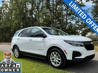 Used 2024 Chevrolet Equinox LS w/ LS Convenience Package