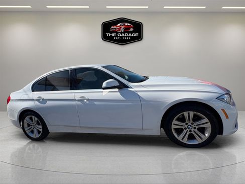 Used 2018 BMW 330i xDrive Sedan image 7