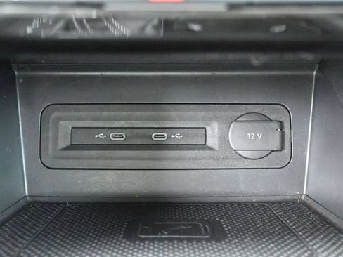 Used 2023 Volkswagen Atlas SE w/ Panoramic Sunroof Package FWD image 23