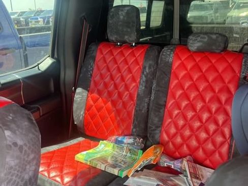 Used 2018 Ford F150 XLT w/ Equipment Group 302A Luxury AWD/4WD image 8