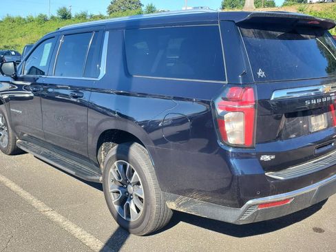 Used 2021 Chevrolet Suburban LT w/ Rear Media and Nav Package AWD/4WD image 9