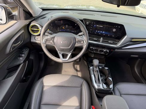Certified 2024 Chevrolet Trax ACTIV w/ Driver Confidence Package FWD image 13