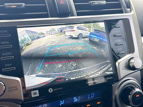 Used 2020 Toyota 4Runner Limited RWD image 14