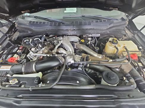 Used 2022 Ford F250 King Ranch w/ FX4 Off-Road Package image 14