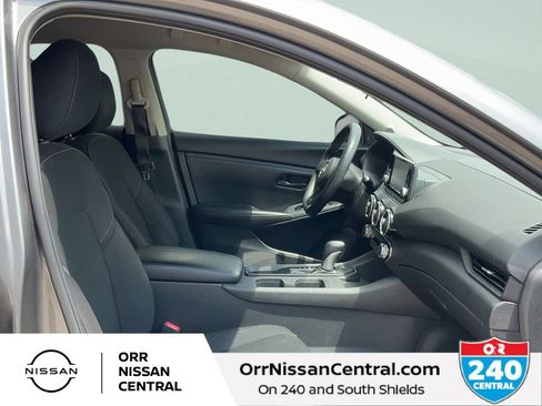 Used 2024 Nissan Sentra S FWD image 11