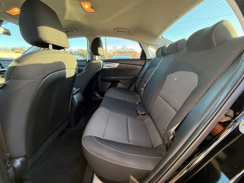 Certified 2024 Kia Forte LXS w/ LXS Technology Package image 22