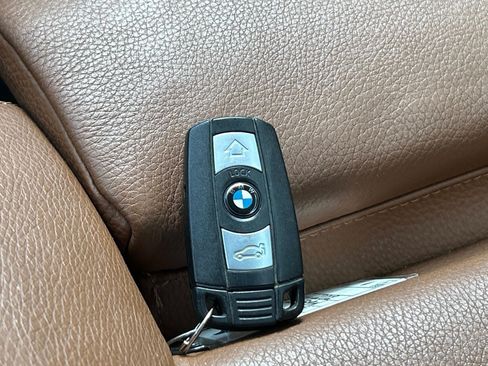 Used 2012 BMW 335is Convertible RWD image 32