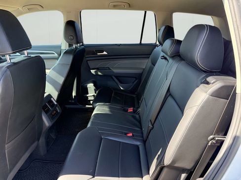 Used 2022 Volkswagen Atlas SE FWD image 10