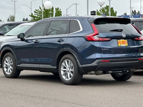 Used 2025 Honda CR-V EX image 6