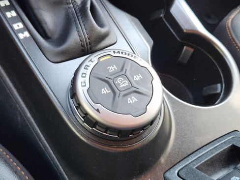 Used 2022 Ford Bronco Badlands AWD/4WD image 14