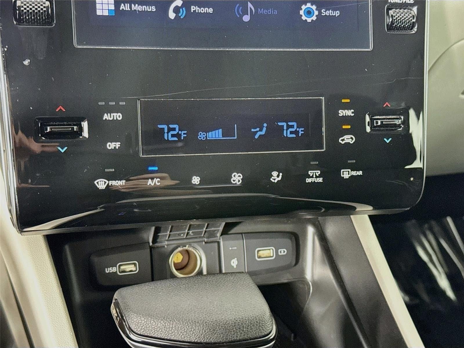 Certified 2024 Hyundai Tucson SEL FWD image 16