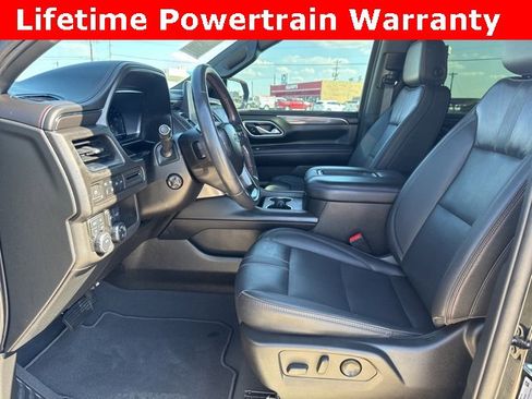 Used 2022 Chevrolet Tahoe RST w/ Sport Performance Package image 2