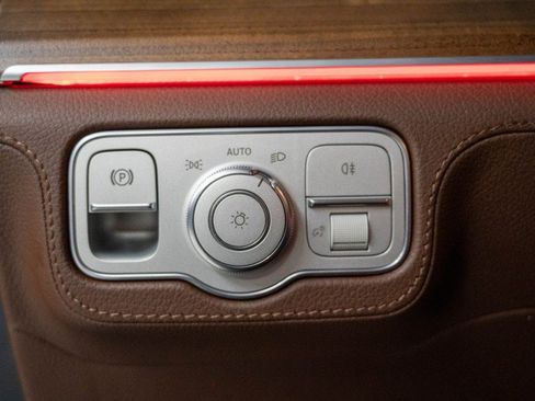 Certified 2024 Mercedes-Benz GLS 450 4MATIC image 22