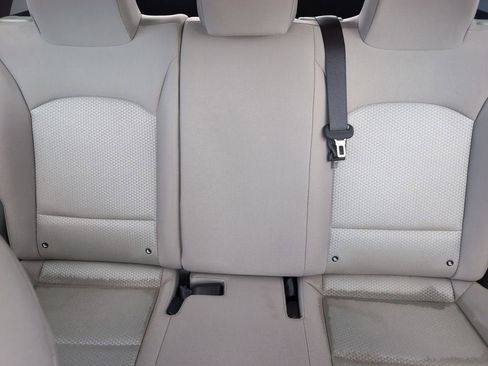Used 2025 Kia Soul LX w/ LX Technology Package FWD image 28