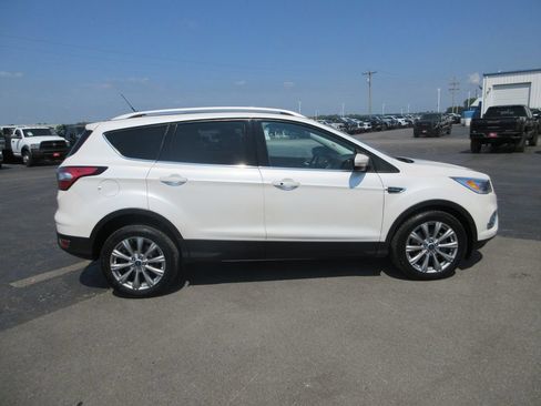 Used 2018 Ford Escape Titanium FWD image 5