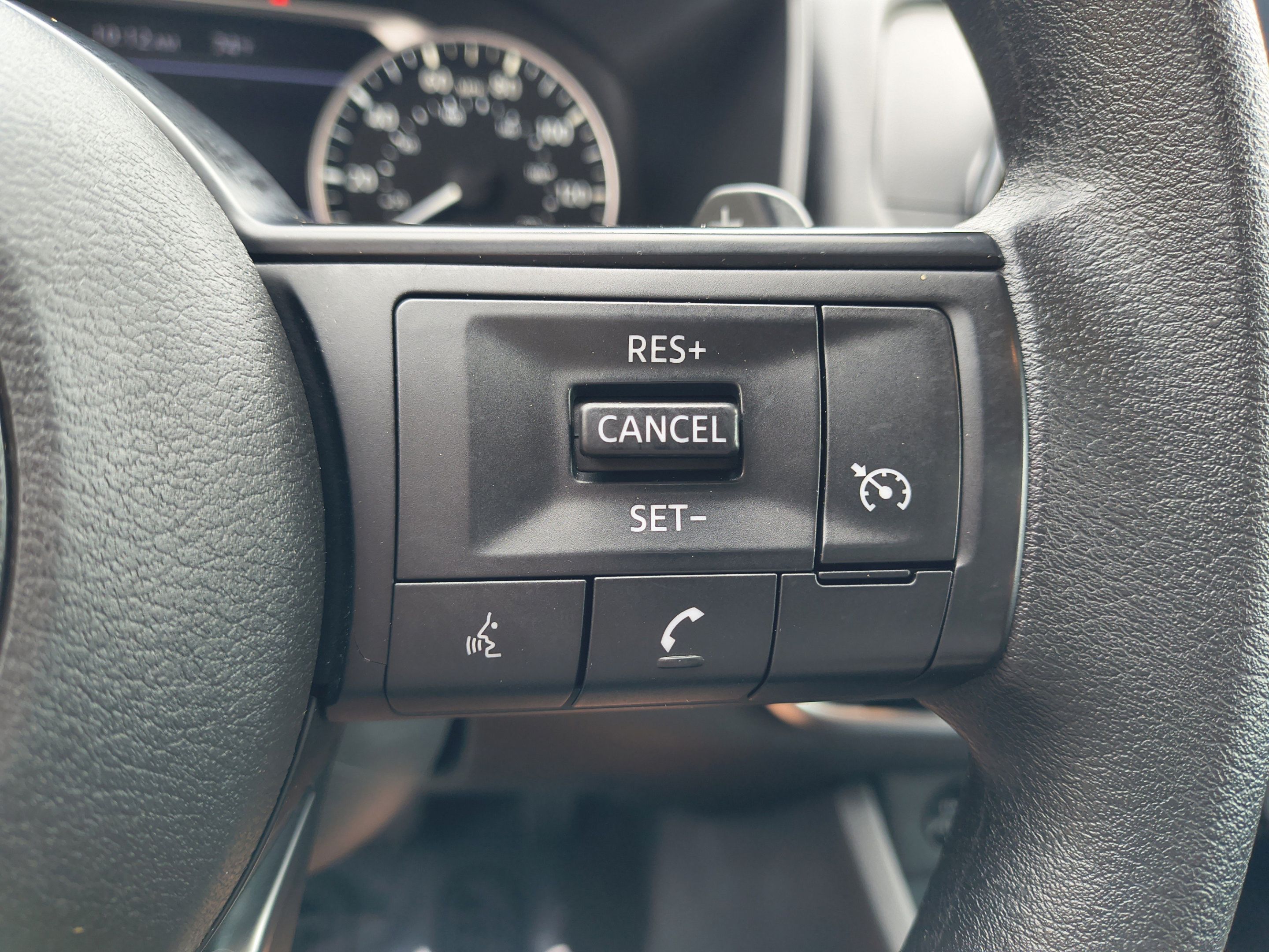Certified 2024 Nissan Rogue S FWD image 30