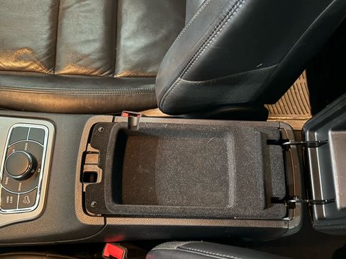 Used 2020 Jeep Grand Cherokee Limited image 19