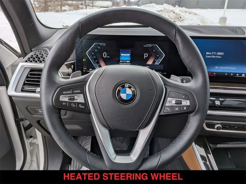 Certified 2025 BMW X5 xDrive40i w/ Premium Package image 17