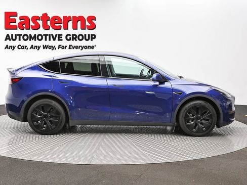 Used 2020 Tesla Model Y Long Range image 4