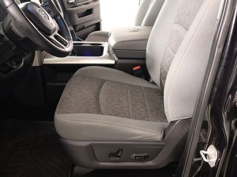 Used 2018 RAM 1500 Big Horn image 10