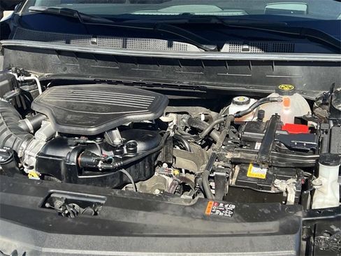 Certified 2023 Cadillac XT6 Premium Luxury w/ Technology Package image 9