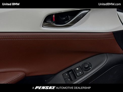 Used 2019 MAZDA MX-5 Miata RF Grand Touring image 3