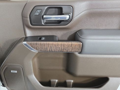 Used 2022 GMC Sierra 2500 Denali image 29