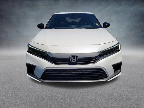 Used 2022 Honda Civic Sport image 3