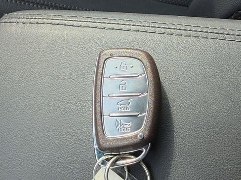 Used 2020 Hyundai Tucson Ultimate w/ Cargo Package AWD/4WD image 19