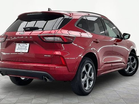 Used 2024 Ford Escape ST-Line w/ Tech Pack #1 AWD/4WD image 2