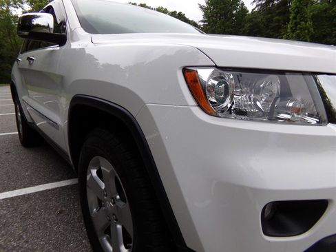 Used 2013 Jeep Grand Cherokee Limited w/ Trailer Tow Group image 10