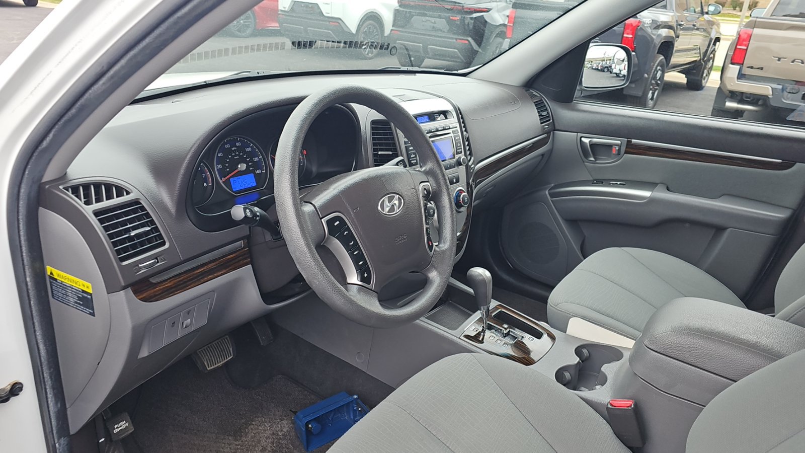 Used 2010 Hyundai Santa Fe GLS FWD image 24